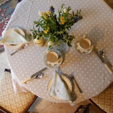 Rose 3* Tunstall (Lancashire)